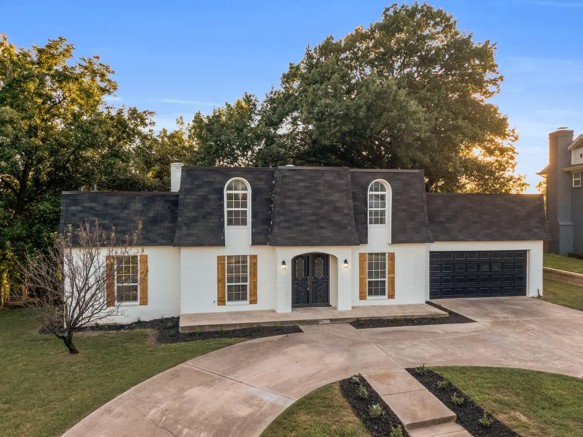 4220 Dawn Drive, Benbrook, TX 76116 - Image #1