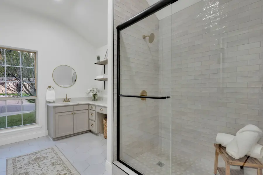 4220 Dawn Drive, Benbrook, TX 76116 - Image #3