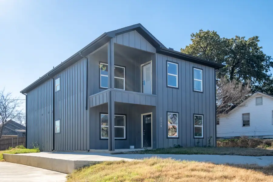 2510 Oxford Avenue, Fort Worth, TX 76106 - Image #3