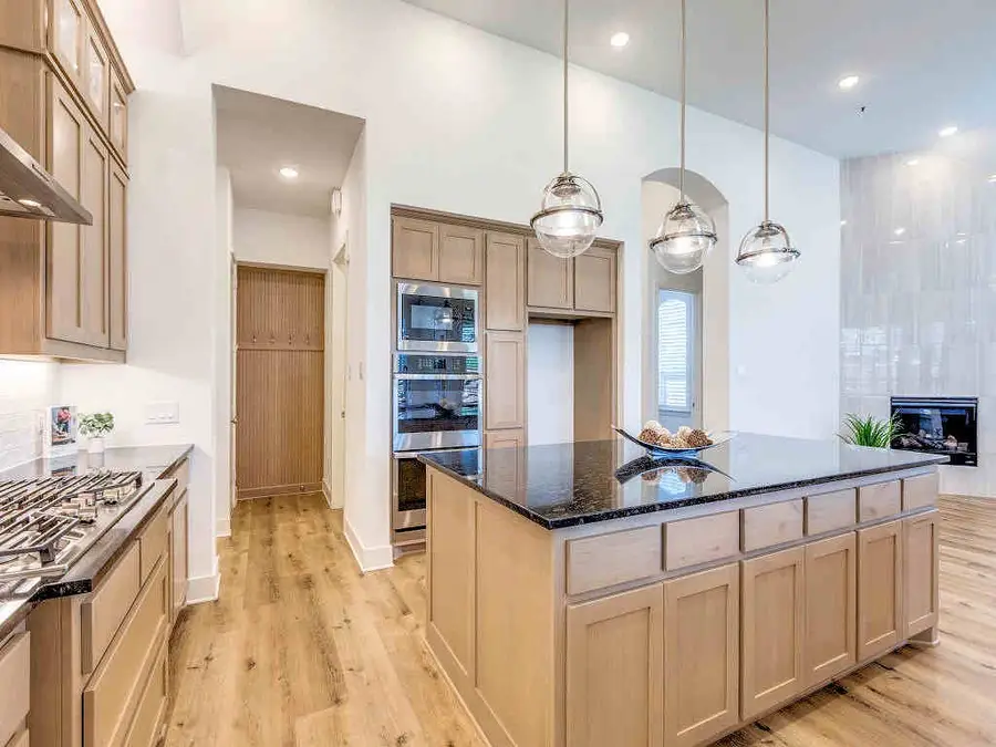 4124 Sandbrock Parkway, Aubrey, TX 76227 - #2