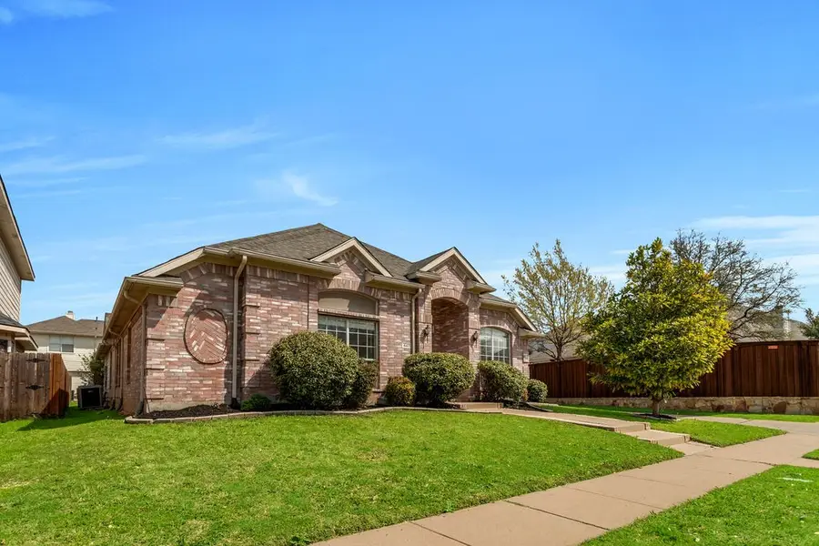 447 Trinity Drive, Allen, TX 75002 - Image #2