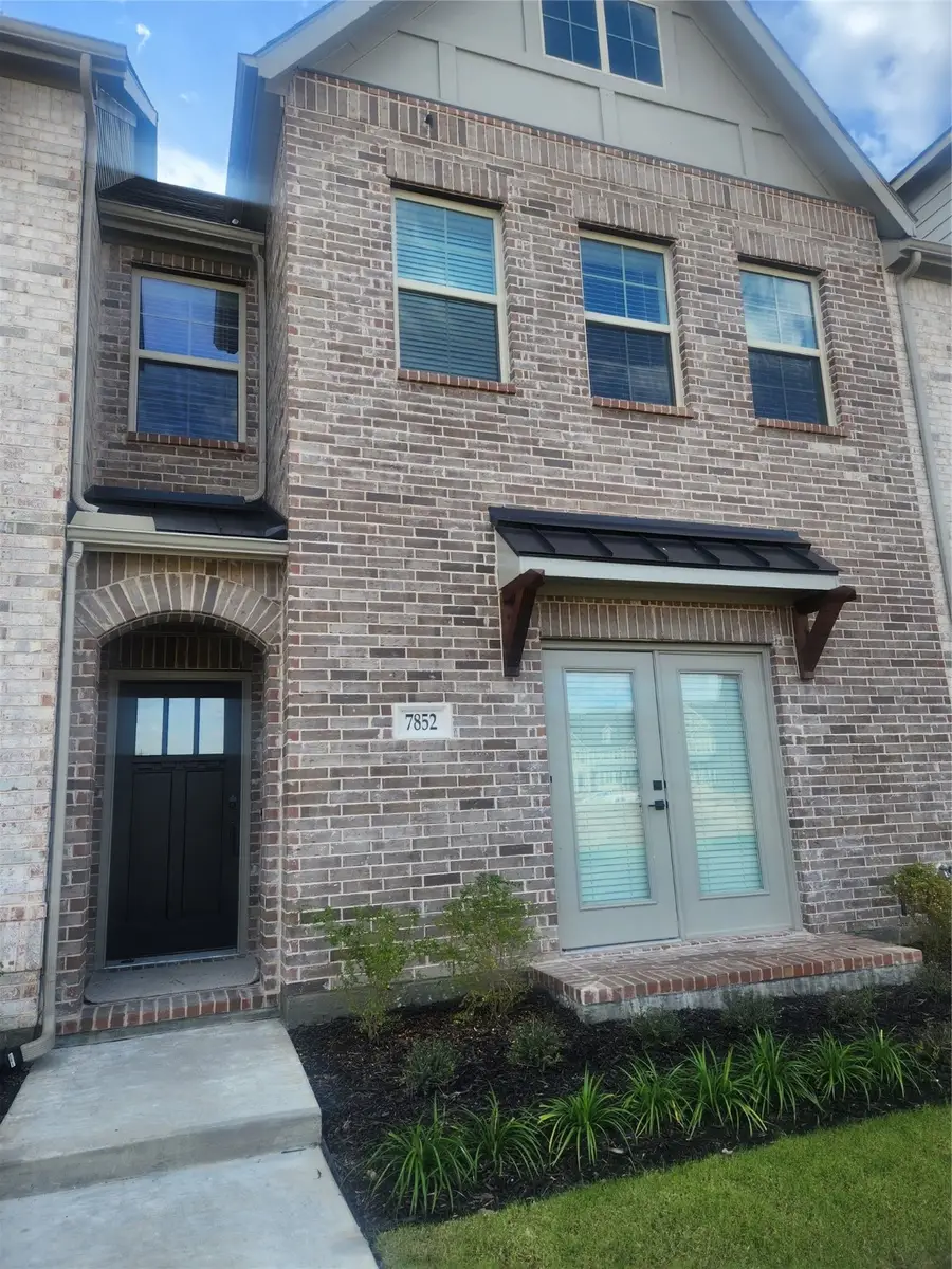 7852 Manilla Drive, Rowlett, TX 75088 - Image #2