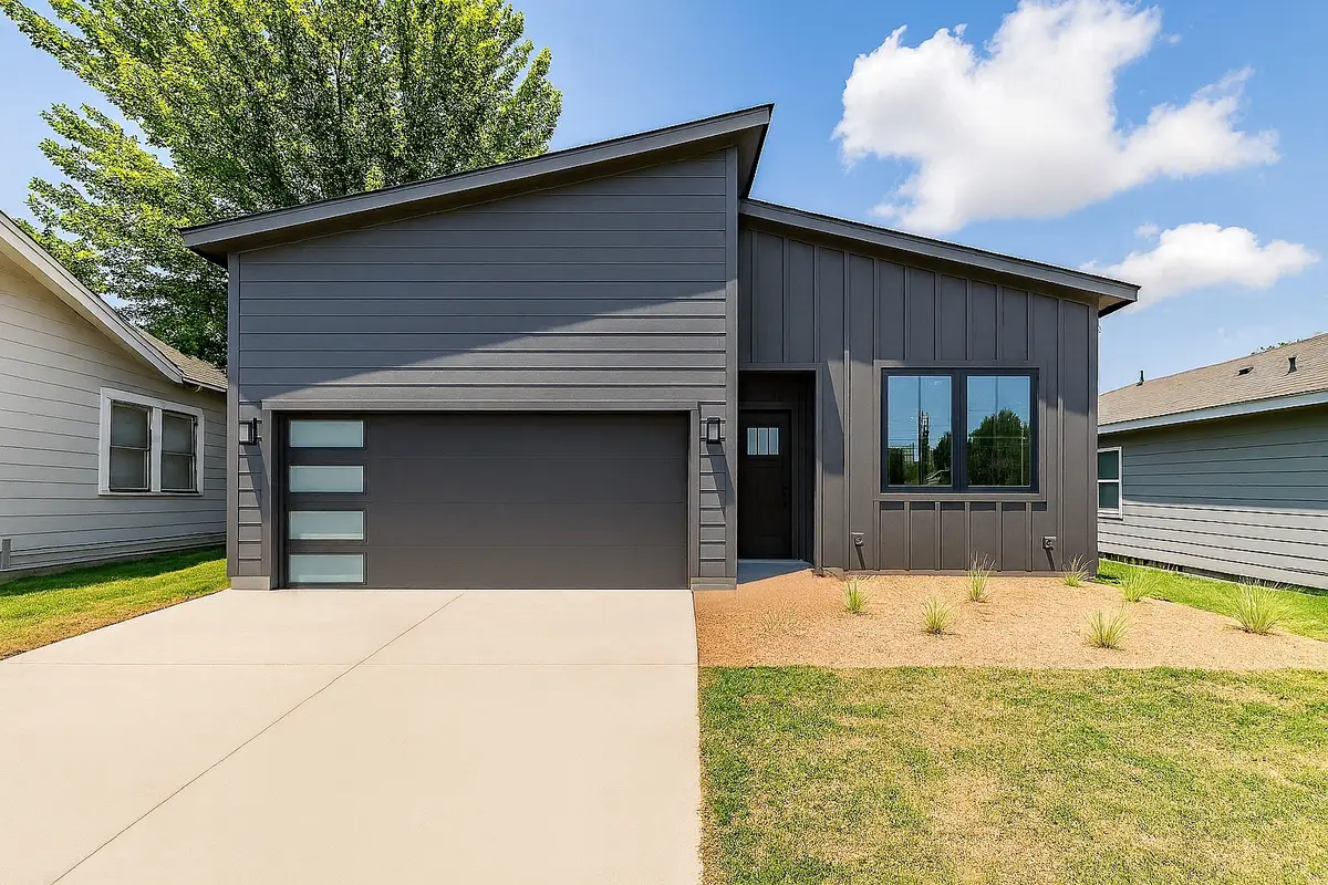 1402 Driess Street, Fort Worth, TX 76104 - Image #1