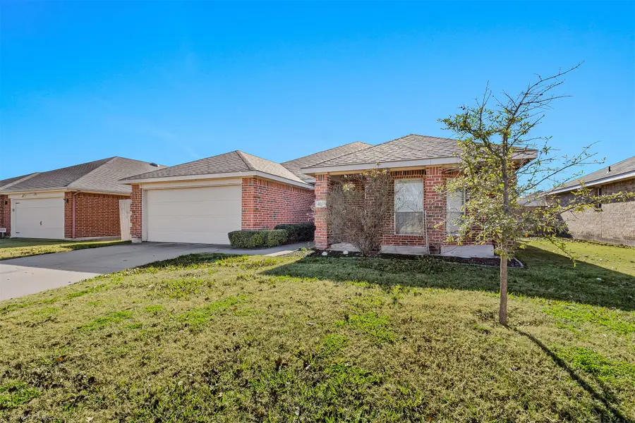 2821 Mockingbird Street, Royse City, TX 75189 - Image #3