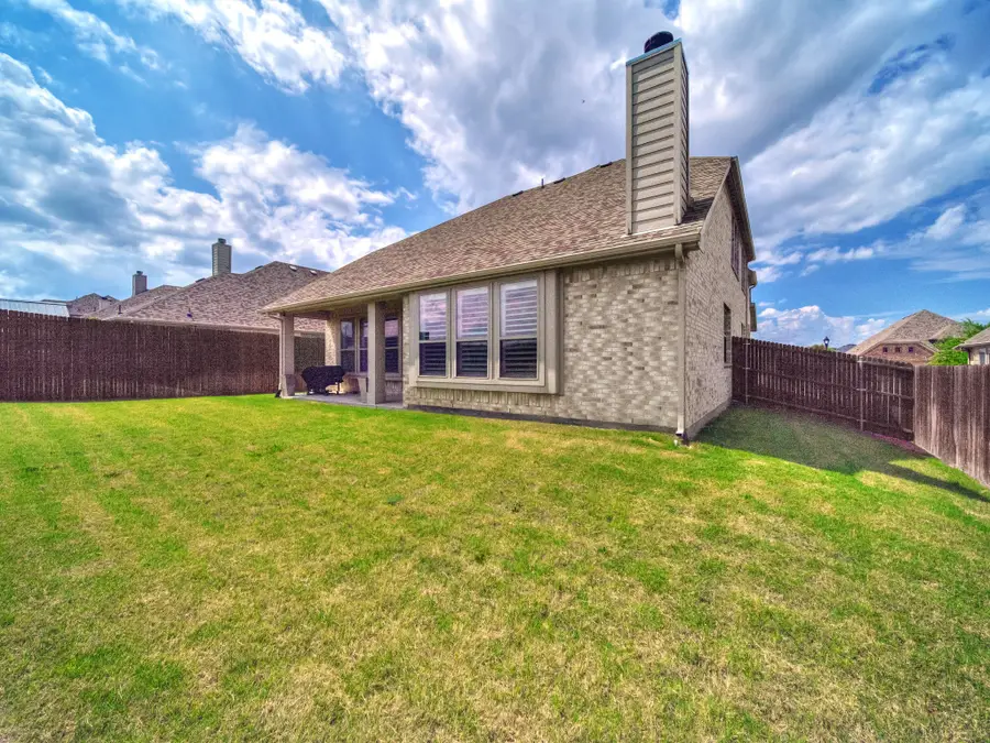 517 Thompson Drive, Van Alstyne, TX 75495 - #2