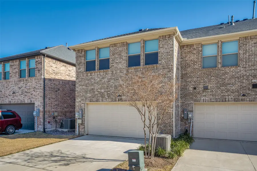 421 Matchbox Street, Argyle, TX 76226 - Image #3