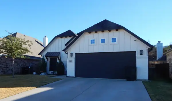 1309 Ridgeview Drive, Weatherford, TX 76086