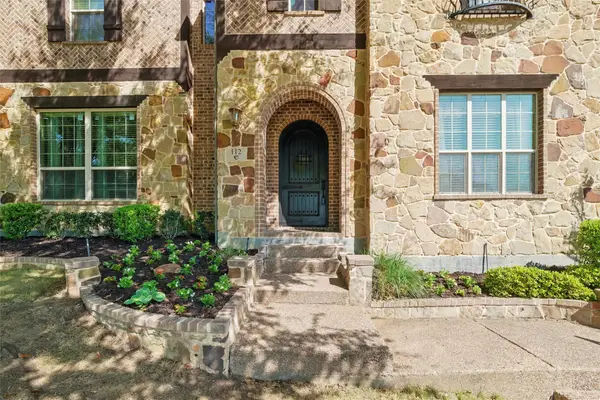 112 Aransas Drive, Irving, TX 75039