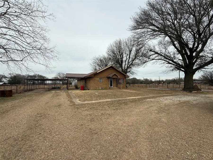 13149 E Fm 273, Telephone, TX 75488 - Image #2