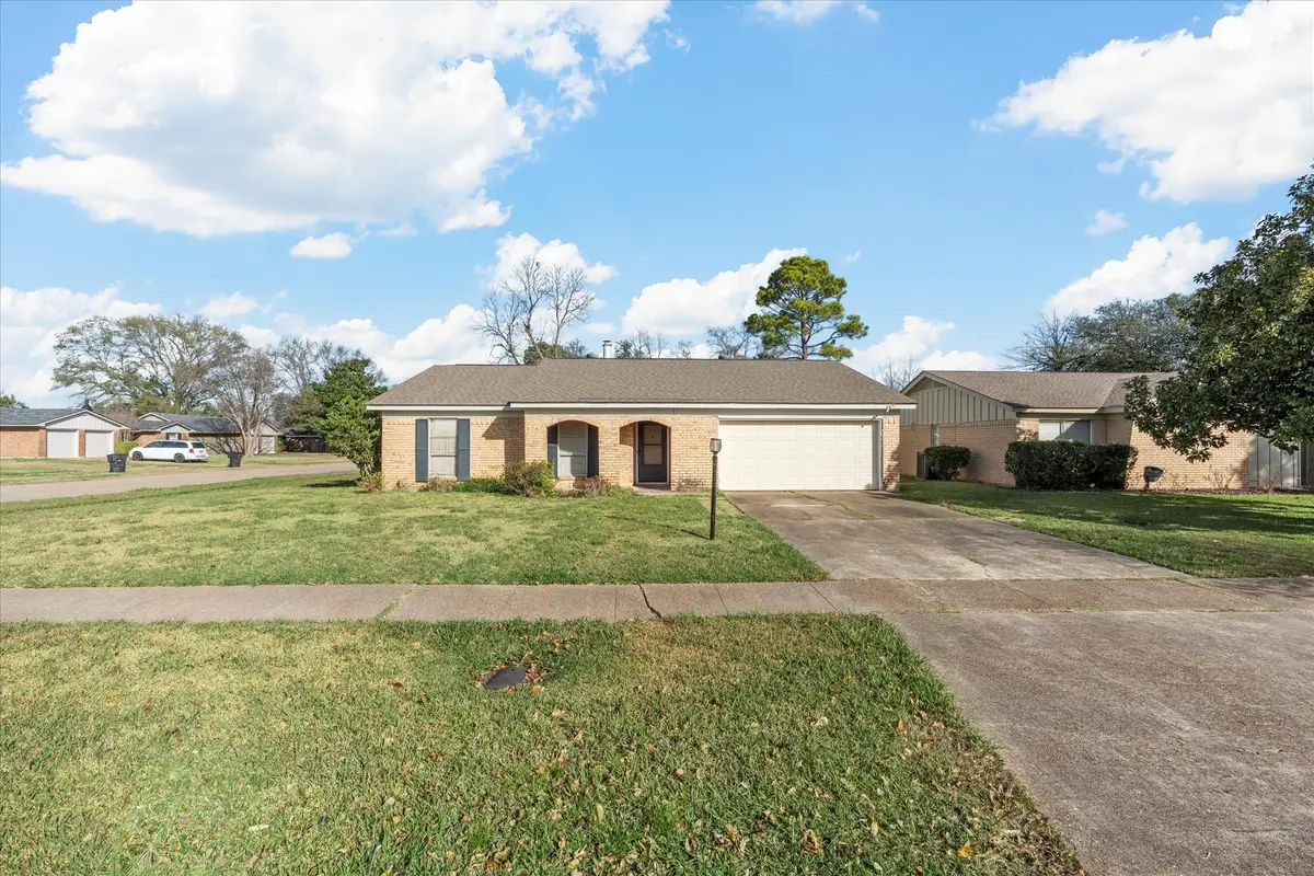 402 Wellington Court, Shreveport, LA 71115 - #1