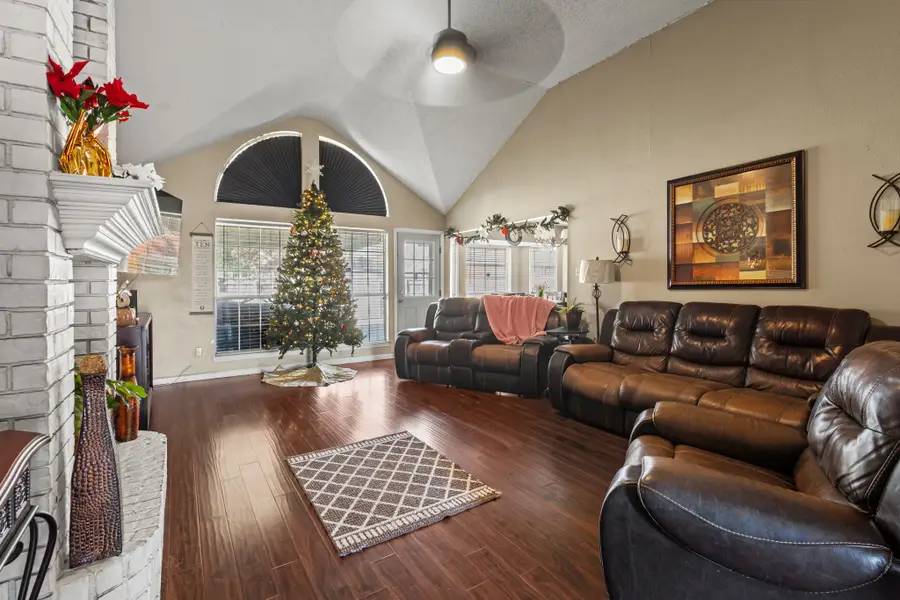 3717 Corn Valley Road, Grand Prairie, TX 75052 - Image #3