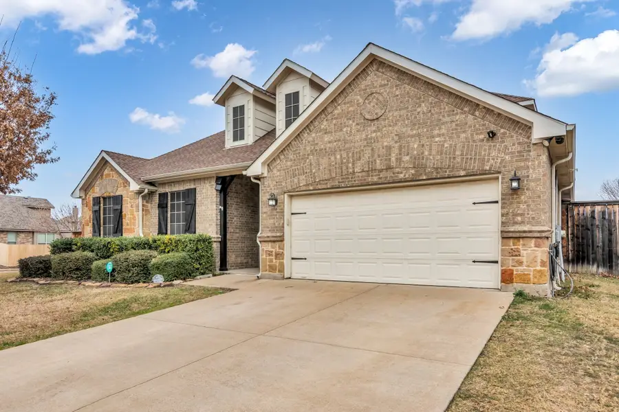 480 Commonwealth Drive, Saginaw, TX 76179 - Image #3