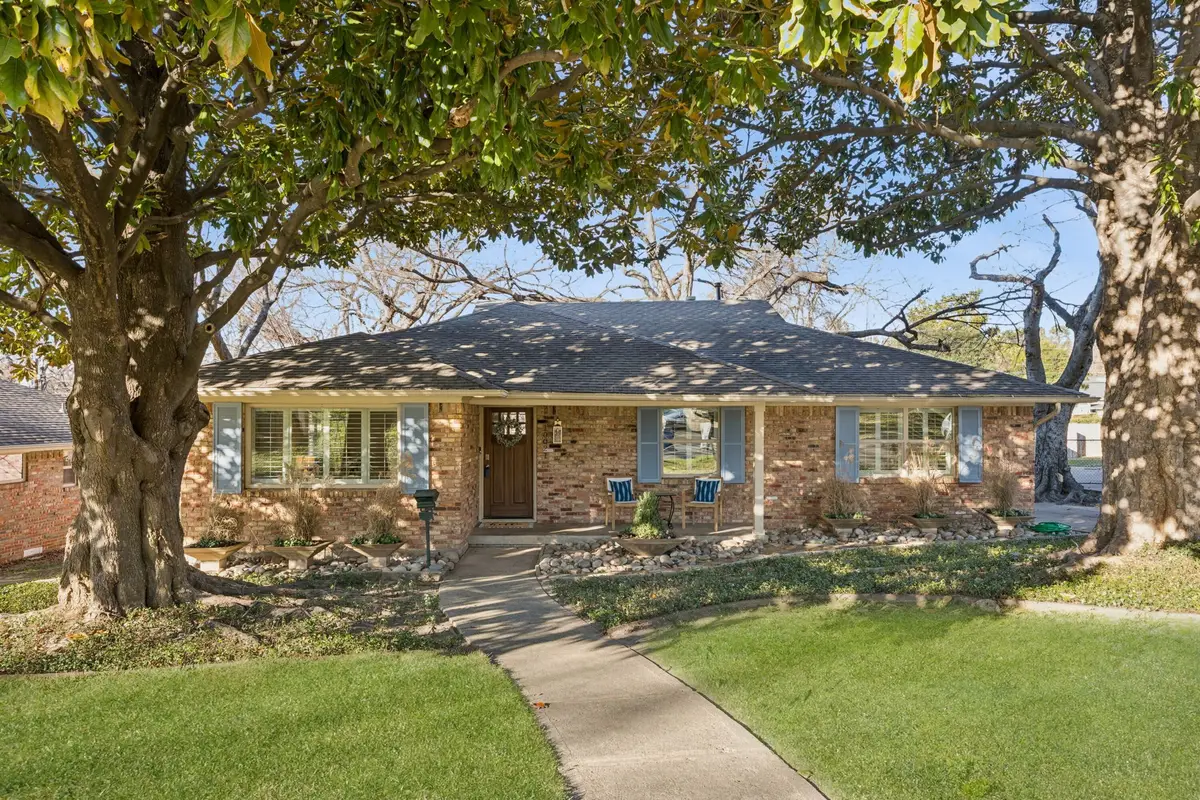 10021 Lanshire Drive, Dallas, TX 75238 - Image #1