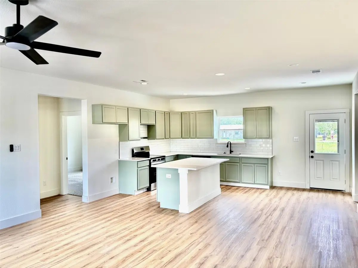 104 Magnolia Street, Lone Oak, TX 75453 - Image #1