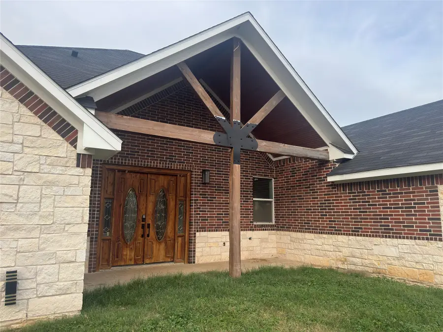 28296 Spring Valley Drive, Kemp, TX 75143 - Image #3