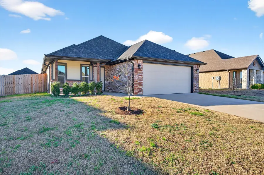 2108 Ajay Drive, Sherman, TX 75092 - Image #2