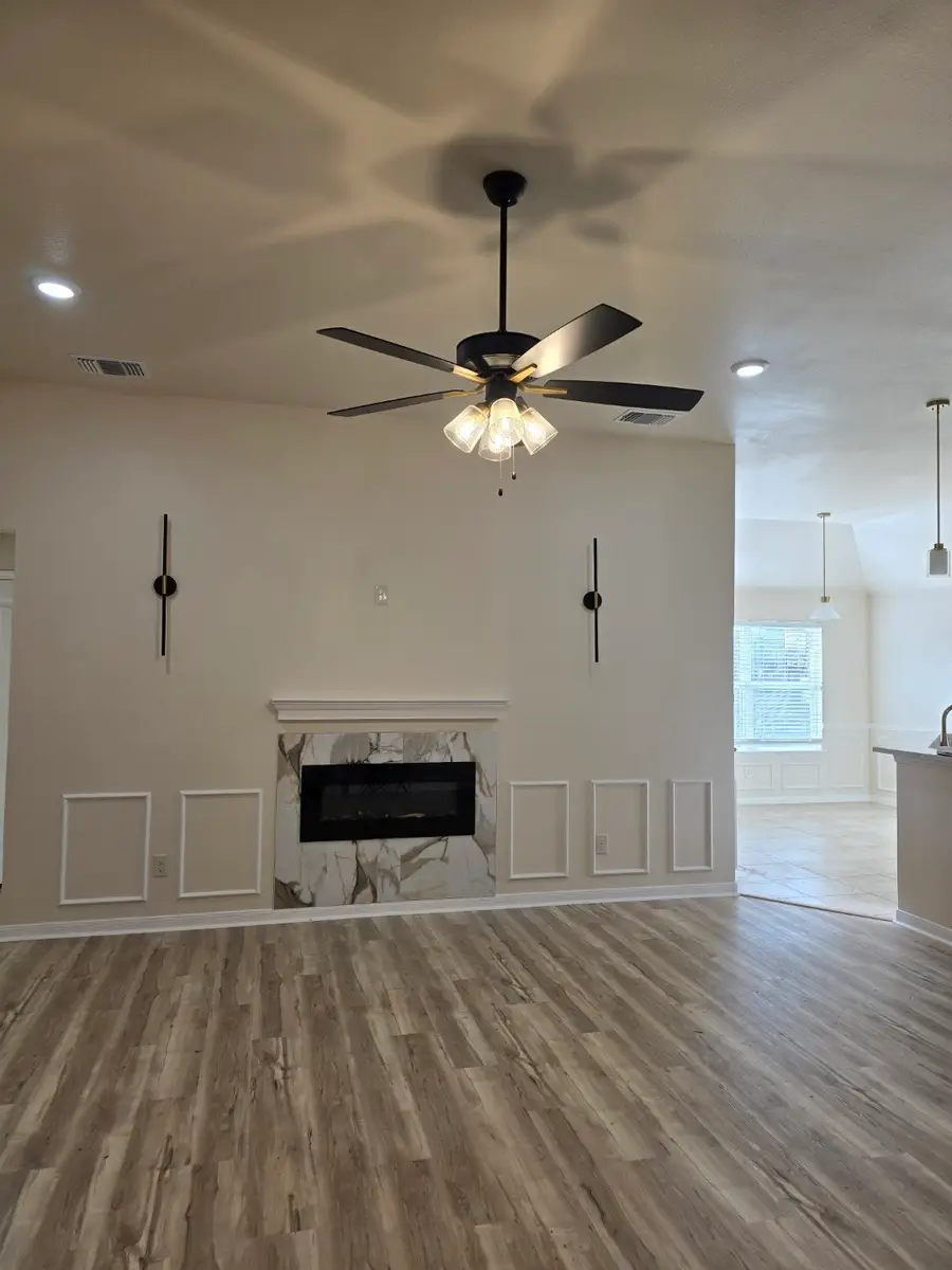 9400 Claudia Drive, Fort Worth, TX 76134 - #2