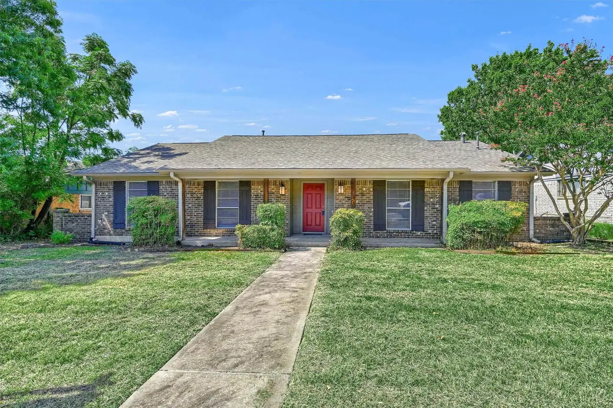 2606 Bennett Avenue, Sherman, TX 75090 - Image #1