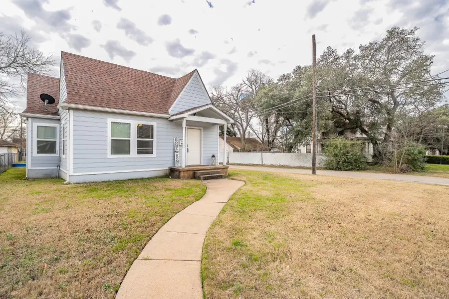 800 E Elm Street, Hillsboro, TX 76645 - Image #2