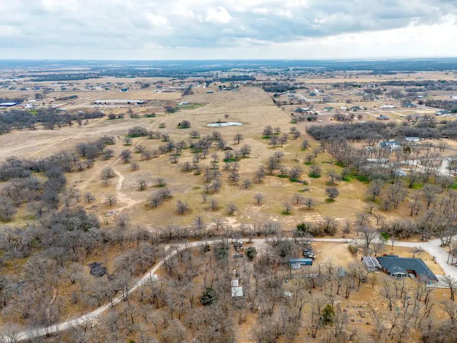 938 County Road 3341, Paradise, TX 76073 - Image #3