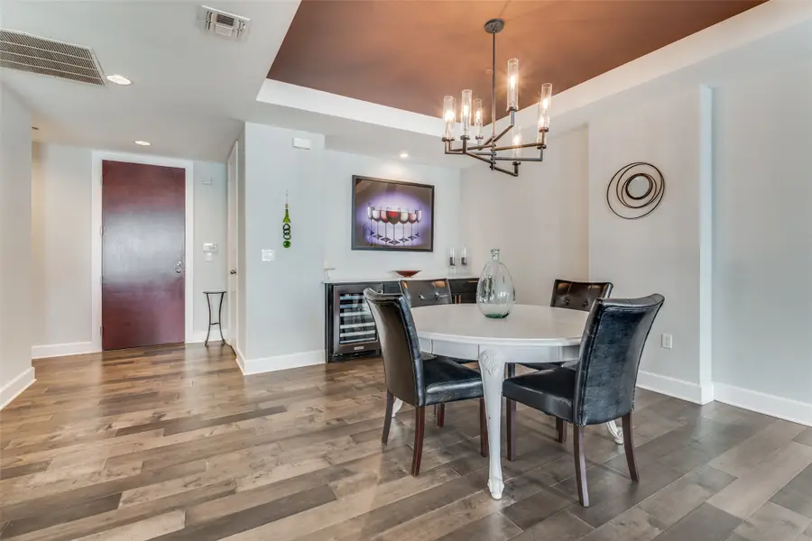 1505 Elm Street #1504, Dallas, TX 75201 - Image #2