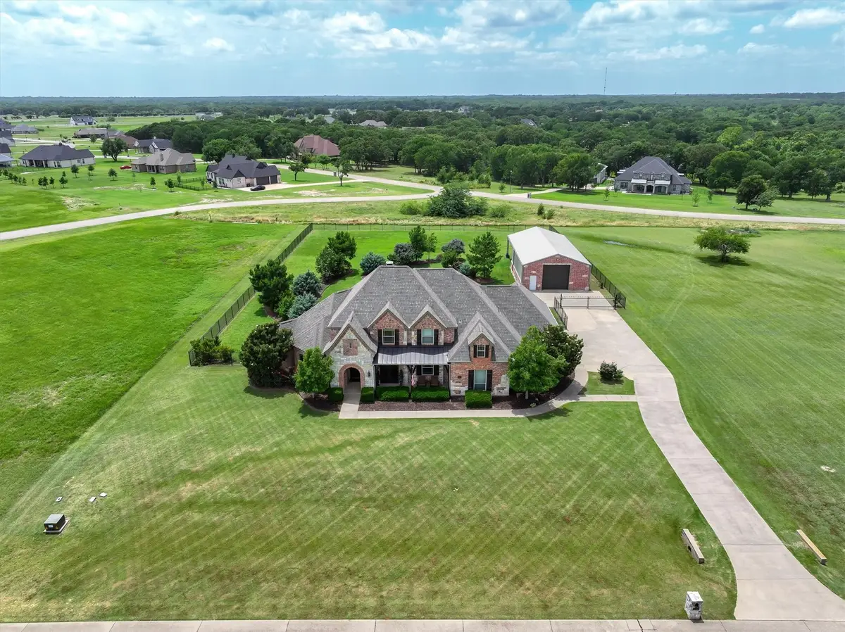 1299 Shadow Lakes Drive, Wills Point, TX 75169 - Image #1