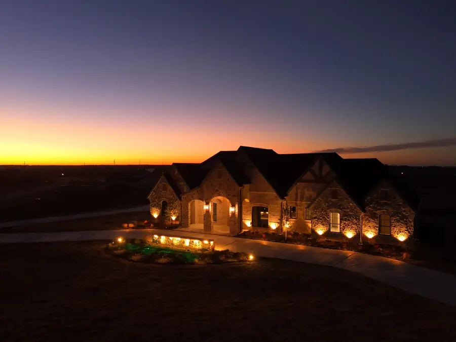 404 Pedernales Drive, Aledo, TX 76008 - Image #3