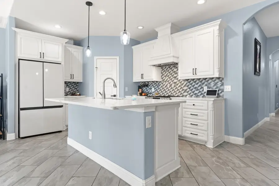 2512 High Crest Avenue, Fort Worth, TX 76111 - Image #2