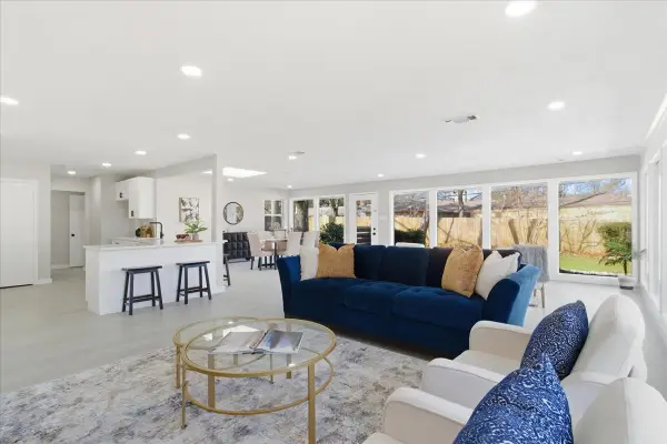 1509 University Drive, Arlington, TX 76013