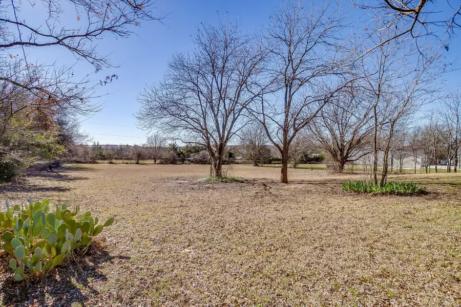 3019 Sunrise Trail, Weatherford, TX 76088 - Image #3