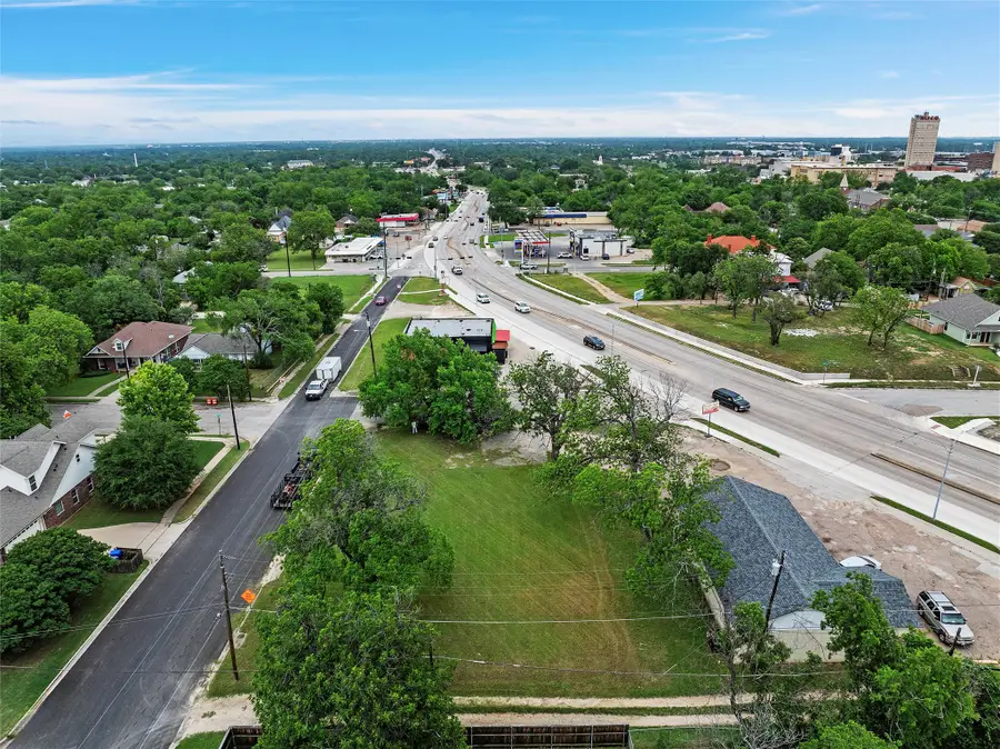 612 N 13th Street, Waco, TX 76707 - Image #3