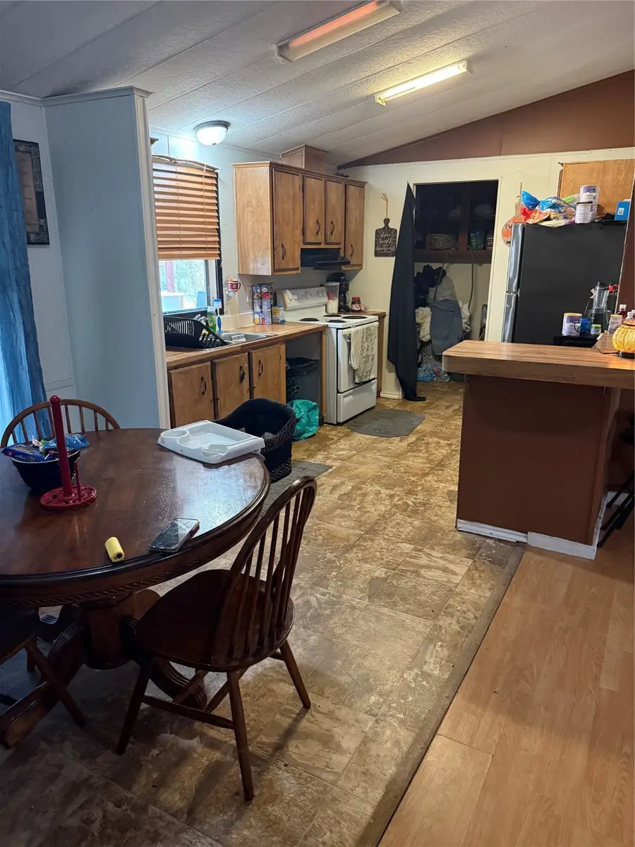 8163 Lady Bird, Kemp, TX 75143 - Image #2