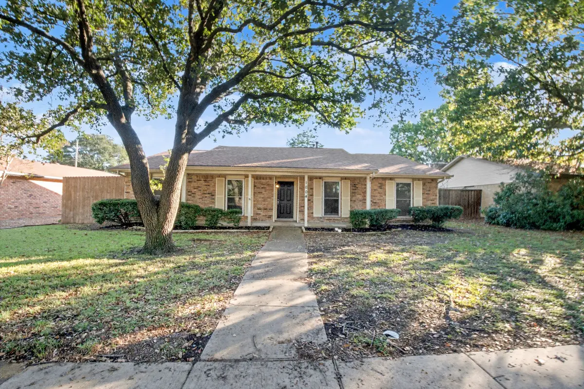 1004 Goodwin Drive, Plano, TX 75023 - Image #1