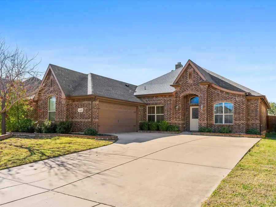 4925 Breezewind Lane, Fort Worth, TX 76123 - Image #2