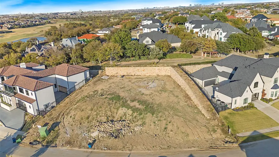 2316 Silvertable Drive, Lewisville, TX 75056 - Image #2