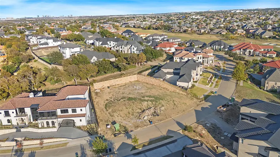 2316 Silvertable Drive, Lewisville, TX 75056 - Image #3