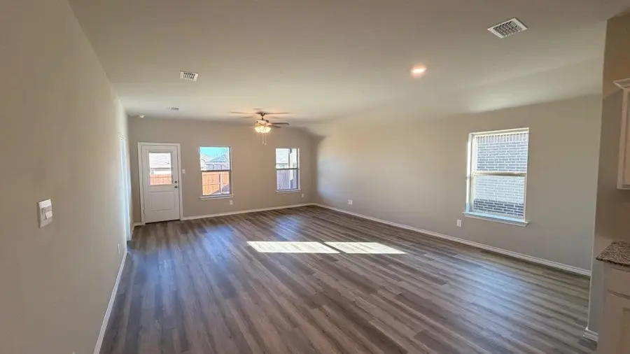 8524 Beltmill Parkway, Fort Worth, TX 76131 - Image #3