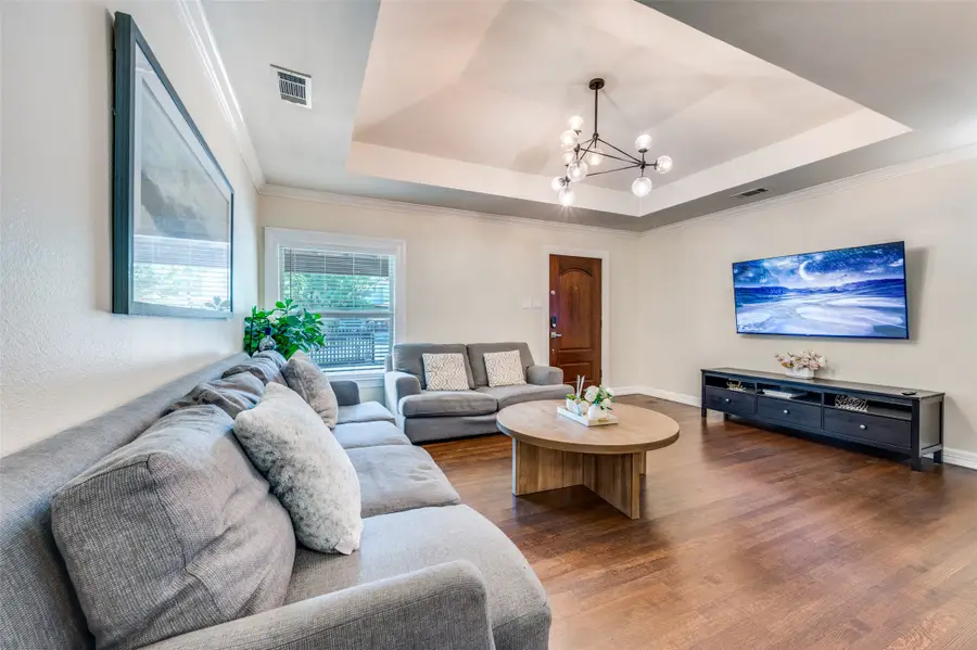 2619 Kingston Street, Dallas, TX 75211 - Image #2