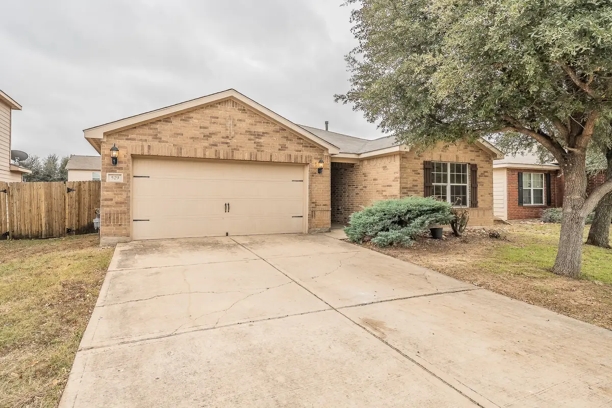 529 Hidden Dale Drive, Fort Worth, TX 76140 - Image #1