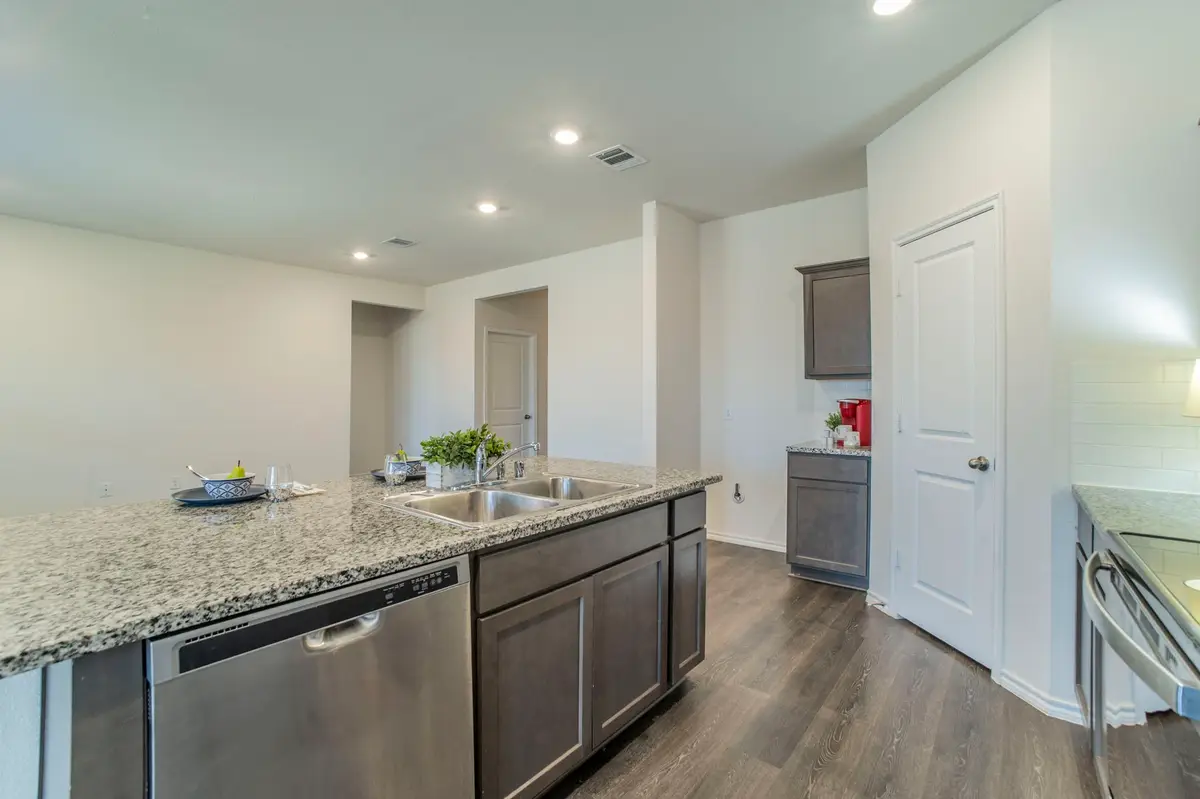 3929 Dickinson Avenue, Aubrey, TX 76227 - Image #1