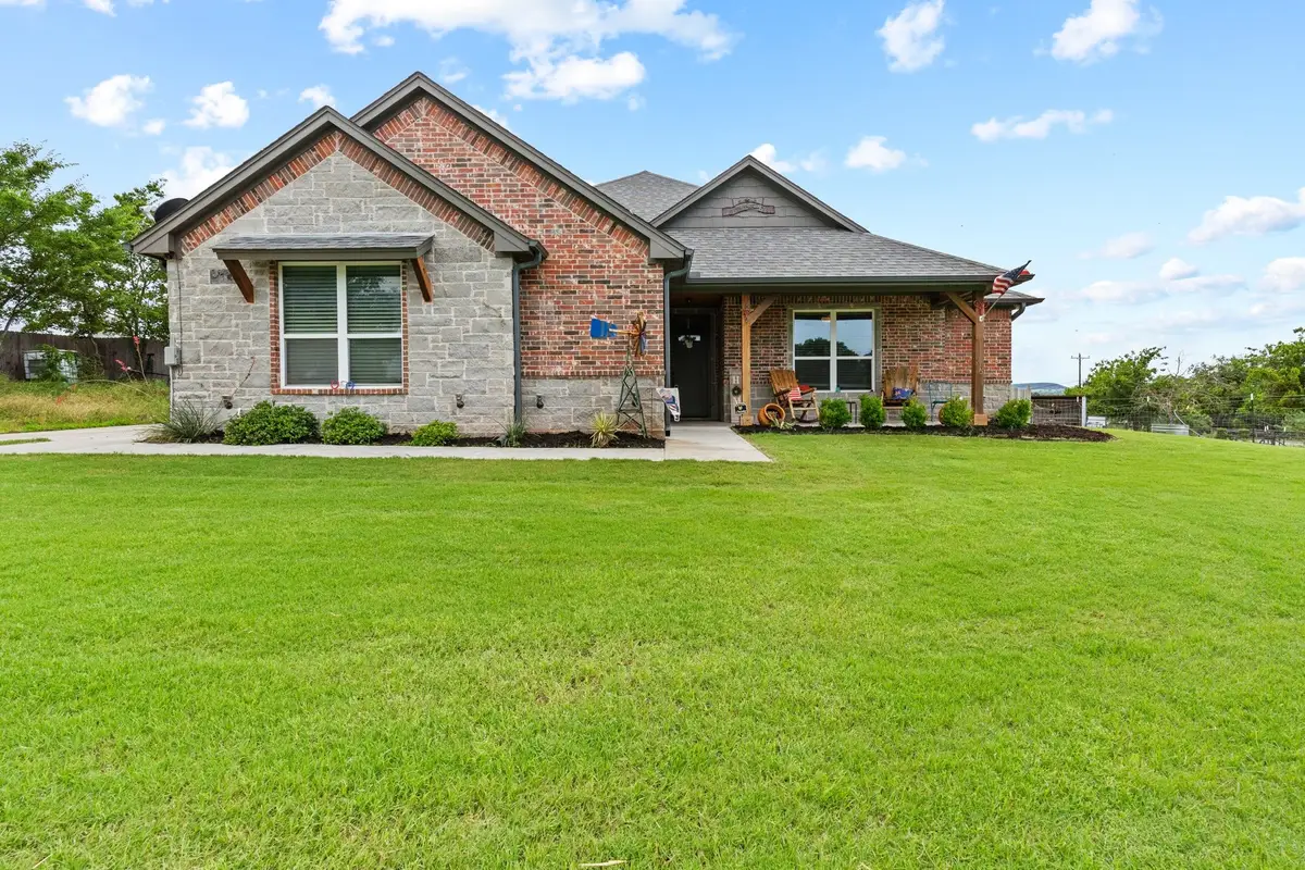 5530 Contrary Creek Road, Granbury, TX 76048 - Image #1