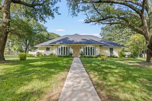503 Pine Hill Road, Henderson, TX 75654