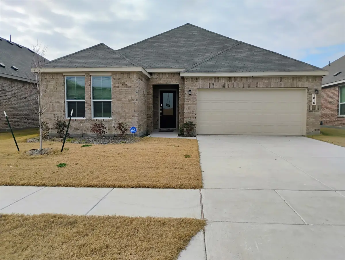 1016 Flameleaf Drive, Princeton, TX 75407 - Image #1