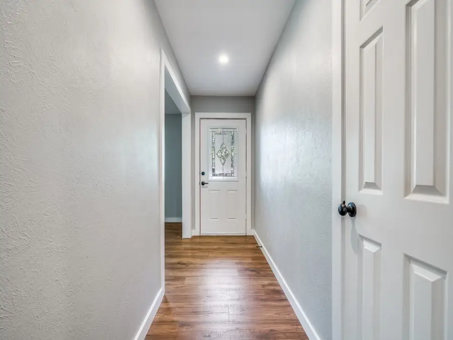 3502 Vista Oaks Drive, Garland, TX 75043 - #2