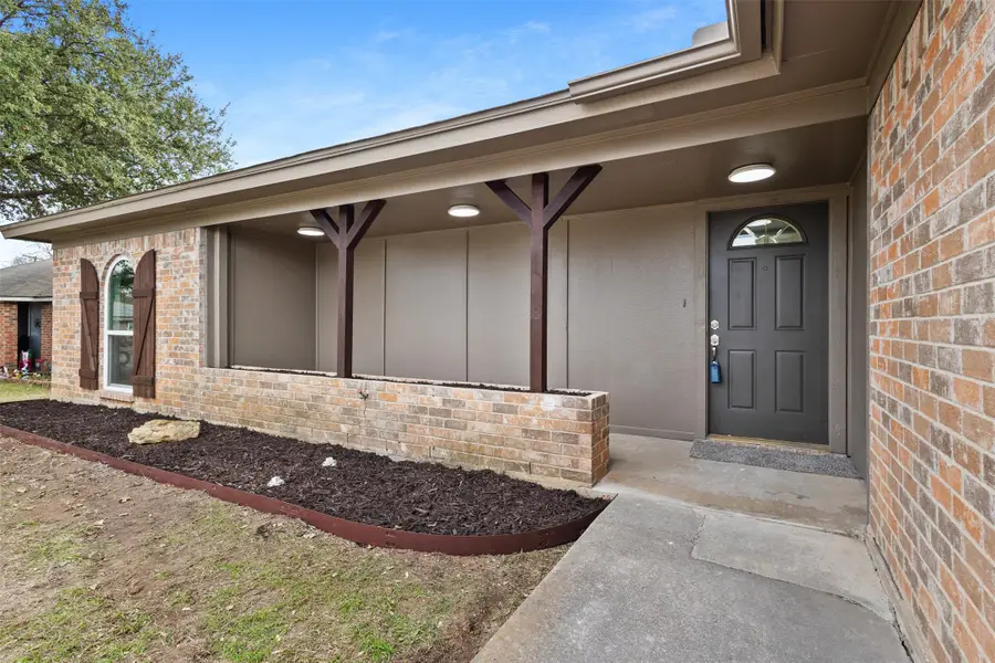 6524 Kary Lynn Drive S, Watauga, TX 76148 - Image #3