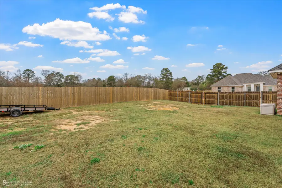 202 Woodcrest Drive, Stonewall, LA 71078 - Image #2
