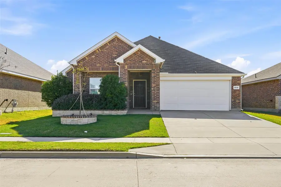 8948 Devonshire Drive, Fort Worth, TX 76131 - Image #2