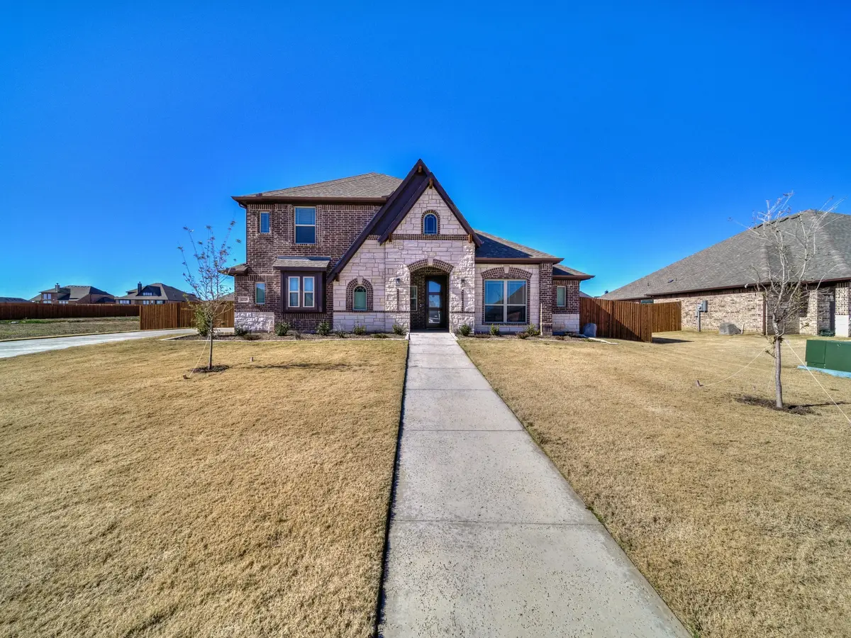 12729 Barretta Drive, Godley, TX 76044 - Image #1