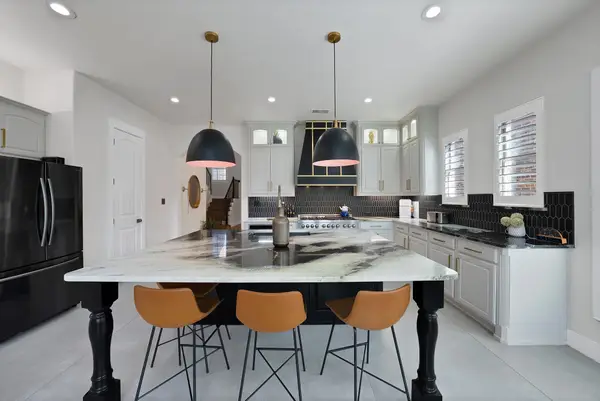 1244 Grant Avenue, Lantana, TX 76226