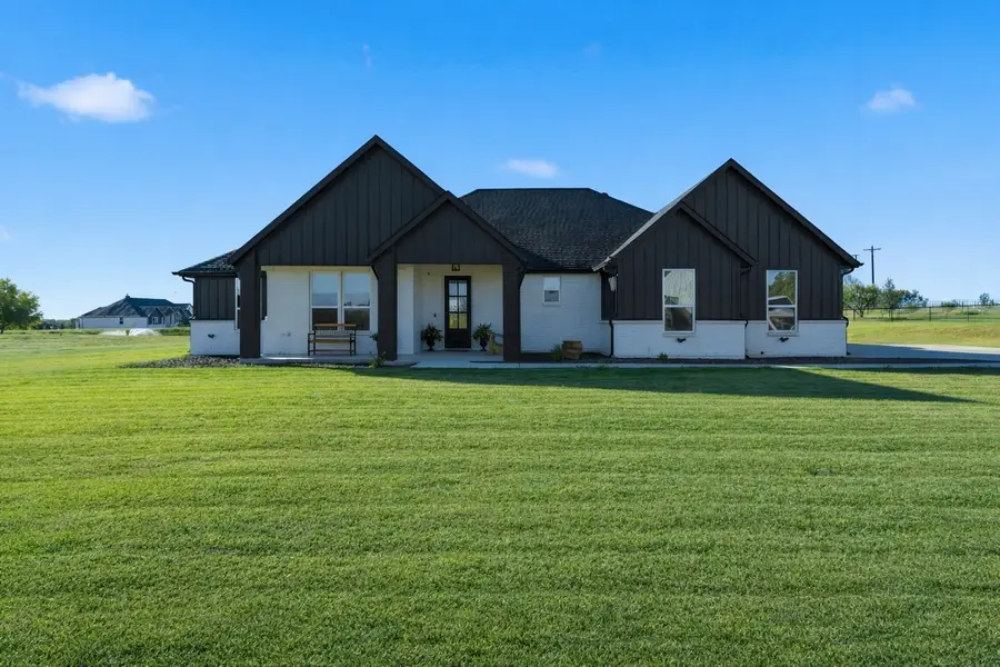 100 Buddy Court, Millsap, TX 76066 - #2